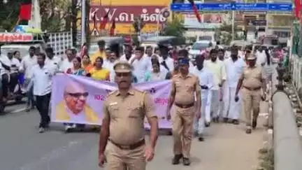கடலூர்: முன்னாள் முதலமைச்சர் கலைஞரின் 102வது பிறந்தநாளை முன்னிட்டு பாரதி சாலையில் திமுக சார்பில் அமைதி பேரணி