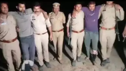 तिलहर: निगोही पुलिस और दो तस्करों के बीच पुरानी नहर कोठी के पास हुई मुठभेड़, दोनों तस्कर पैर में गोली लगने से घायल