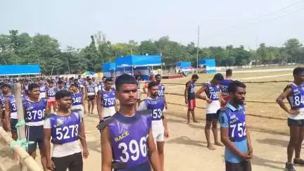 मोतिहारी: मोतिहारी में होमगार्ड शारीरिक दक्षता की जांच के लिए 1400 उम्मीदवारों का प्रवेश पत्र जारी, 995 हुए शामिल