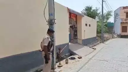 रोहतक: रिटोली गांव में गैंगवार में हुई युवक की हत्या, पुलिस ने बढ़ाई मृतक के घर की सुरक्षा