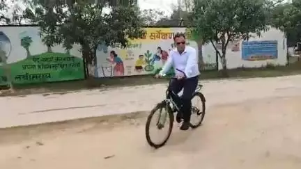 लखीसराय: विश्व साइकिल दिवस पर समाहरणालय परिसर से तीन दिवसीय कार्यक्रम की शुरुआत, डीएम ने दी जानकारी