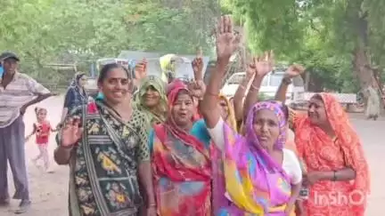 ધારી: શહેરની નગરપાલિકા ફરી આવી વિવાદમાં સફાઈ કામદારો, વાલમેન ડ્રાઇવરો સહિત આંદોલન શરૂ#Jansamasya