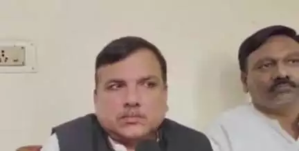 सुल्तानपुर: ऑपरेशन सिंदूर पर आप सांसद ने सीजफायर पर पीएम से मांगा जवाब, कहा- अमेरिका के दबाव में लिया गया फैसला