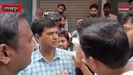 Gorakhpur News -अतिक्रमण हटाने गई टीम से लोगों की झड़प,मौके पर पहुँची पुलिस । Breaking