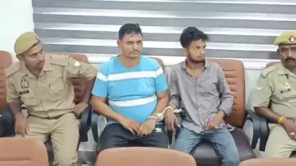 कानपुर: अपराध शाखा की स्वाट टीम और बिठूर पुलिस ने अवैध असलाहों व मादक पदार्थों की तस्करी करने वाले 2 आरोपियों को किया गिरफ्तार