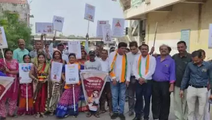 તાલોદ: તલોદ શહેર ખાતે શોભાયાત્રા યોજવામાં આવી