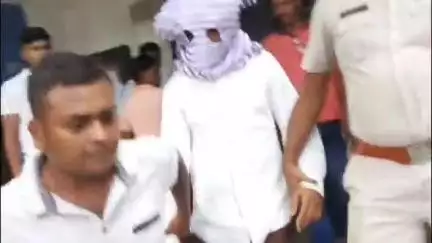 ব্যারাকপুর ১: পানিহাটি আগ্নেয়াস্ত্র কাণ্ডে গ্রেপ্তার নাইম আলী নির্মল ঘোষ, মদন মিত্র ঘনিষ্ঠ ব্যারাকপুরে বললেন অর্জুন সিং