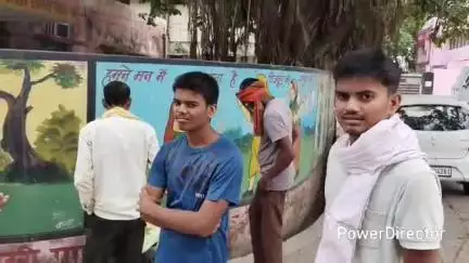 मऊ: बरगढ़ के पॉलिटेक्निक कॉलेज के पास अज्ञात वाहन की टक्कर से साइकिल सवार की मौत, पुलिस ने कराया शव का पोस्टमार्टम