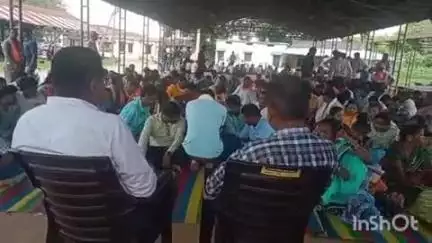 जगदलपुर: बस्तर जिले के राशन दुकान संचालक सात सूत्रीय मांग को लेकर तीसरे दिन भी हड़ताल पर, 485 राशन दुकानों में तालाबंदी