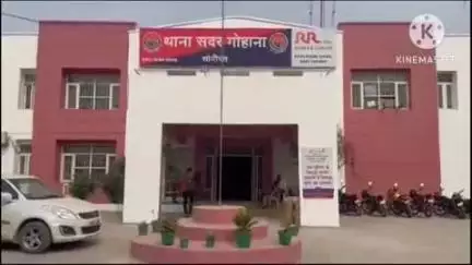 गोहाना: खानपुर कलां गांव में ट्रांसफार्मर से तेल और क्वायल की हुई चोरी, ट्रांसफार्मर की खाली बॉडी मिलीॉ