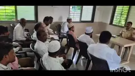 बाभूळगाव: पोलीस स्टेशन बाभुळगाव येथे बकरी ईदच्या पार्श्वभूमीवर पार पडली सभा