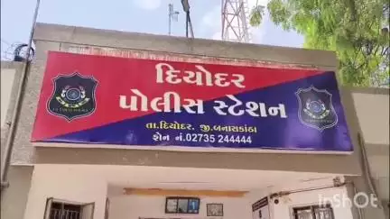 દિયોદર: દિયોદર ભાભર રાધનપુરમાં બાઈક ચોરી કરતા ઈસમને દિયોદર પોલીસે દબોચી દીધો.