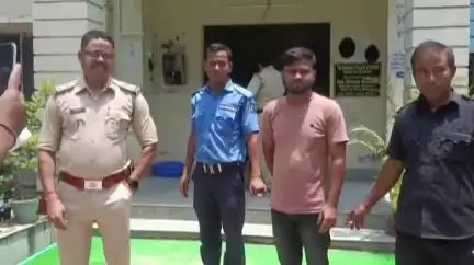 তুফানগঞ্জ ১: বলরামপুর বটতলা এলাকা থেকে 56.74 গ্রাম হেরোইন সহ গ্রেপ্তার 1, 7 দিনের পুলিশ হেপাজতের নির্দেশ