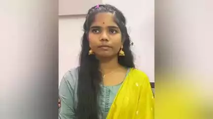 தூத்துக்குடி: புலிவலம் கிராமத்தில் படுகொலை செய்யப்பட்ட மாணவி மரணத்திற்கு நீதி கேட்டு ஆட்சியரத்தில் விஸ்வகர்மா சமுதாய மகாஜன பேரவையினர் மனு