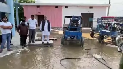 स्वार: नगर पंचायत नरपत नगर में ईद से पहले स्वच्छता अभियान के तहत अध्यक्ष खालिद अली ने व्यवस्थाओं का लिया जायजा