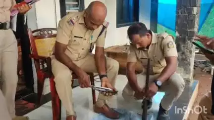 നിലമ്പൂർ: കാളികാവ് അരിമണലിൽ നാടൻ തോക്ക് നിർമ്മാണം, വയോധികൻ അറസ്റ്റിൽ