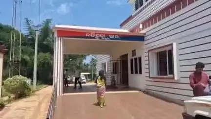 ଆନନ୍ଦପୁର: ଯାତ୍ରା ଦେଖିଯିବା ପଡିଲା ମହଙ୍ଗା, କଳଗାଁ ଗ୍ରାମରୁ ସୁନା ଅଳଙ୍କାର ଲୁଟି ନେଲେ ଚୋର