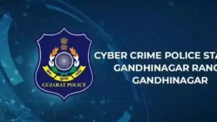 ગાંધીનગર: શહેરમાં કુડાસણના રહીશને શેર બજારમાં ટિપ્સ આપવાના બહાને ગઠિયાએ રૂ. 37.21 લાખની છેતરપિંડી આચરી