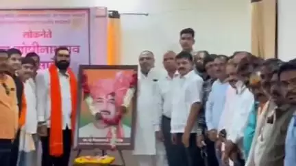हिंगोली: शासकीय विश्रामगृहात माजी केंद्रीय मंत्री गोपीनाथ मुंडे यांच्या स्मृतिदिनानिमित्त विनम्र अभिवादन