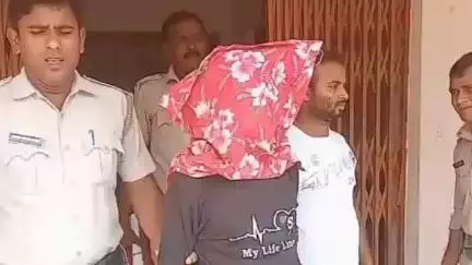 রানাঘাট ১: নাবালিকাকে ধর্ষণের চেষ্টার অভিযোগে হাসখালি পুলিশ এর হাতে গ্রেফতার যুবককে পুলিশ হেফাজতে পাঠালো রানাঘাট আদালত