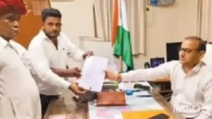 मूंडवा: लुणसरा के ग्रामीणों ने उपखंड अधिकारी को ज्ञापन देकर पानी की समस्या के समाधान की मांग की