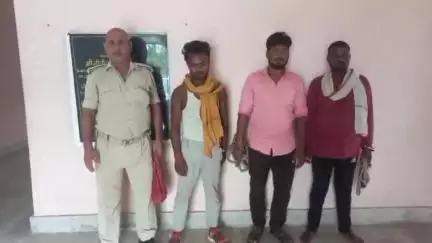लखीसराय: उत्पाद थाना लखीसराय पुलिस ने दो स्थानों से तीन शराब तस्करों को किया गिरफ्तार