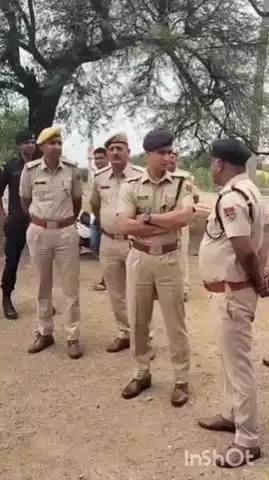 बयाना: बयाना में गुर्जर महापंचायत से पहले प्रशासन सतर्क, भरतपुर एसपी ने अधिकारियों के साथ की बैठक