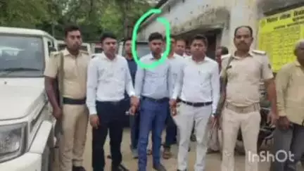 बिक्रम: बिक्रम प्रखंड परिसर में विजिलेंस टीम का छापा, ₹20000 घूस लेते एक गिरफ्तार