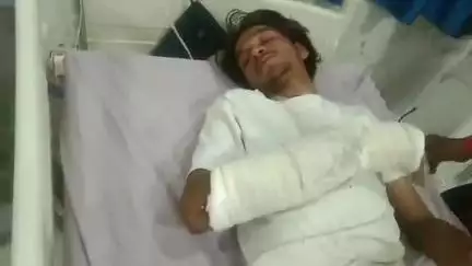बनेड़ा: भीलवाड़ा: रायला रोड के समीप दो बाइकों की आपस में हुई जोरदार भिड़ंत, हादसे में बाइक सवार युवक घायल, अस्पताल में भर्ती