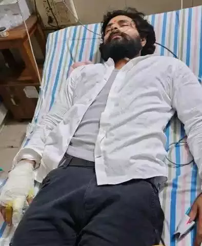 #दुखद_खबर

आज सुबह जौनपुर जनपद के जाने माने समाज सेवी,
#मुरली_वाले_हौसला के नाम से मशहूर, हजारों गरीबों के मसीहा सदैव ही असहायो की मदद करने वाले  ऐसे मददगार, पशुओं का संरक्षण (बचाव) करने वाले करने वाले मुरली वाले हौसला जब आ
