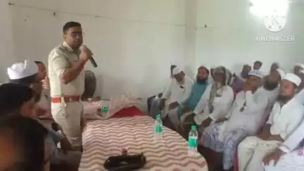 মথুরাপুর ১: আসন্ন কুরবানীর ঈদ উপলক্ষে মুথুরাপুর থানার পক্ষ থেকে গুরুত্বপূর্ণ আলোচনা বৈঠকের আয়োজন করা হয়।