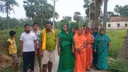 मकेर: कस्बा मकेर पंचायत के नट टोली में बिजली की समस्या से सैकड़ो घर परेशान #jansamasya