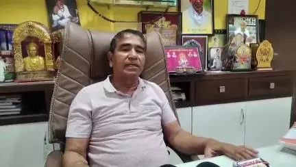 ಜಮಖಂಡಿ: ಪ್ರೊಟೊಕಾಲ್ ಪಾಲಿಟಿಕ್ಸ್ ವಿರುದ್ಧ ನಗರದಲ್ಲಿ ಹರಿಹಾಯ್ದ ರೈತ ಮುಖಂಡ ಬಸವರಾಜ ಸಿಂಧೂರ