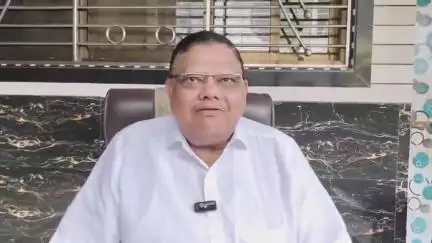 रोहा: महेंद्र दळवी काल परवा आमदार झालेले आहेत तटकरे साहेबांना चीटर बोलण्याची त्यांची पात्रता नाही
जिल्हाध्यक्ष मधुकर पाटील