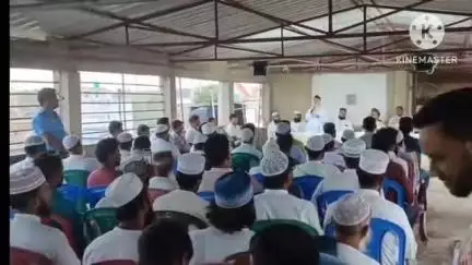 কুলপি: কুরবানীর ঈদ নিয়ে ঢোলাতে প্রশাসনিক বৈঠকে উপস্থিত কুলপির বিধায়ক