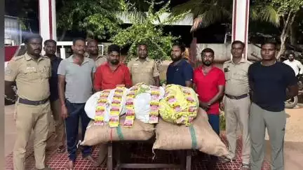 உளுந்தூர்பேட்டை: ஆரியநத்தம் பகுதியில் குட்கா விற்பனையில் ஈடுபட்டு வந்த மூன்று பேர் கைது, 98 கிலோ குட்கா பறிமுதல்