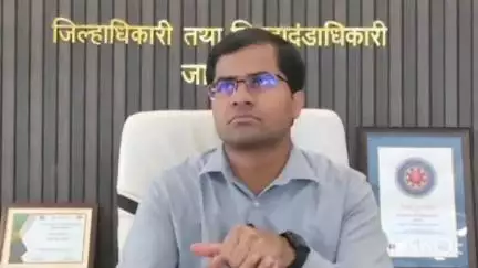 जालना: अतिवृष्टी अनुदान घोटाळा प्रकरणाचा अहवाल सादर, चौकशी समितीच्या अहवालात 18 कोटींची रक्कम अपहरीत आढळले: जिल्हाधिकारी