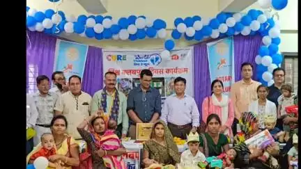 रतलाम नगर: जिला चिकित्सालय में क्लब फुट दिवस पर बच्चों के अभिभावकों का सम्मान किया गया