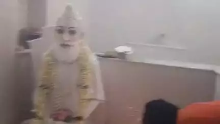 কাটোয়া ২: ওকড়সা গ্রামে লোকনাথ বাবার তিরোধান দিবস উপলক্ষে ৮ হাজারের অধিক মানুষকে ভোগ প্রসাদের ব্যবস্থা,হাজির BDO সহ বিশিষ্ট জনেরা