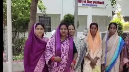 बाढ़ से प्रभावित खैरागढ़ वार्ड क्र 18 आंबेडकर वार्डवासियों को अब तक नहीं मिली मुआवजा,कलेक्टर को लगाई गुहार #jansamasya