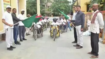 पंडौल: बुनियाद केंद्र पर बैटरी चालित ट्राईसाइकिल वितरण व मतदाता जागरूकता रैली का आयोजन