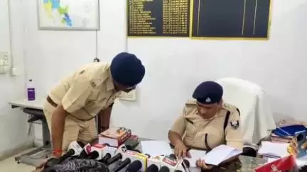 जहानाबाद: जहानाबाद पुलिस ने चोरी कांड का खुलासा किया, चार चोर गिरफ्तार, चोरी का सामान बरामद