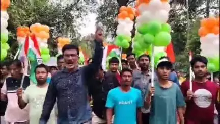 রানাঘাট ২: ভারতীয় সেনাবাহিনীর সফলতাকে রাজনৈতিক উদ্যেশে ব্যবহার করে BJP র মিথ্যাচারের বিরুদ্ধে রানাঘাট 2 ব্লকে প্রতিবাদ মিছিল TMCর