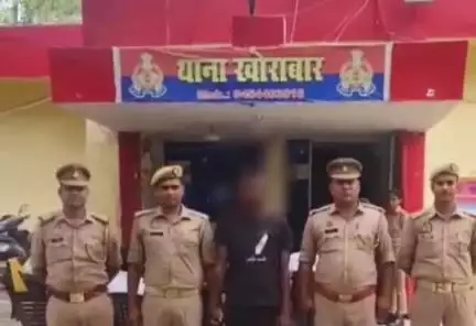 गोरखपुर: खोराबार पुलिस ने गो-तस्करी के आरोप में 15 हजार का इनामिया अभियुक्त को किया गिरफ्तार