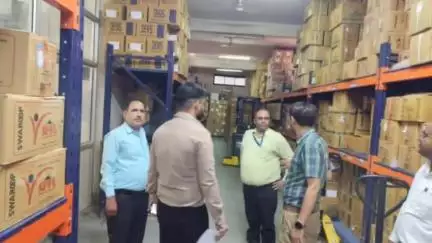 हिण्डोली: आरएमएससीएल टीम ने अस्पताल का निरीक्षण किया