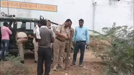 इंद्रगढ़: वन विभाग की टीम ने डगारिया के ठीकरी में बेसकीमती भूमि से अतिक्रमण हटाया, 10 हेक्टेयर भूमि पर कर रखा था कब्जा