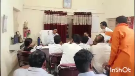 धामणगाव रेल्वे: शास्त्री चौक येथे ग्रामीण रुग्णालय बाबत नागरिकांचे तक्रारी जिल्हा शल्य चिकित्सक दिलीप सौंदळे यांची प्रतिक्रिया#Jansmaiya