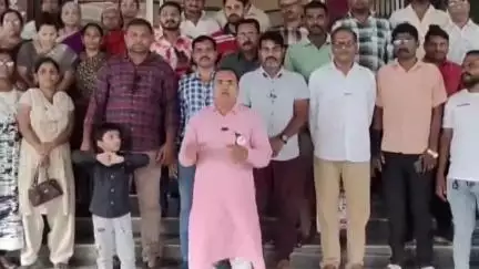 हवेली: गोरगरिबांच्या घरावरील आरक्षण रद्द केलेच पाहिजे.- राष्ट्रीय पक्षप्रमुख सनय छत्रपती शासन प्रा.नामदेव जाधव