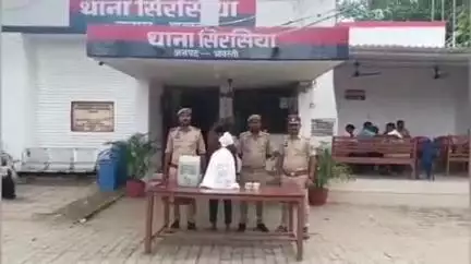 भिनगा: जंगल झाड़ी ग्राम भदिला से 20 लीटर अवैध कच्ची शराब और उपकरण के साथ एक आरोपी गिरफ्तार