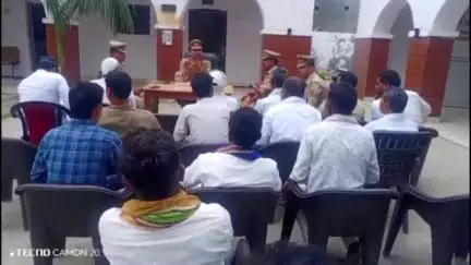 फतेहाबाद: ईद के त्यौहार के लिए थाना डौकी में शांति समिति की बैठक संपन्न, बड़ी संख्या में संभ्रांत लोगों ने लिया हिस्सा